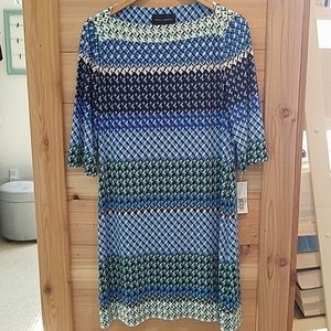 Patterned shift dress